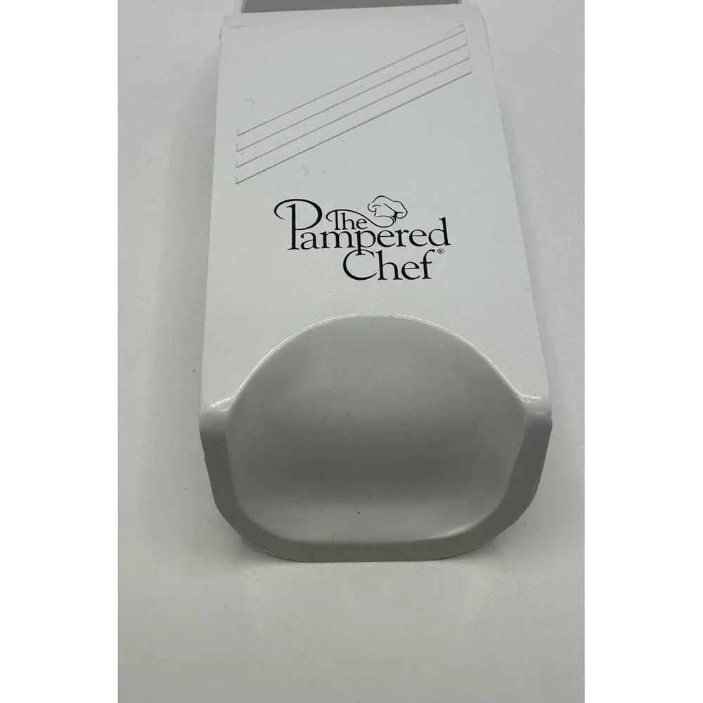 The Pampered Chef Adjustable Dry Measuring Cup25ML-125ML 1/8CUP-1/2CUP 2TBS-8TBS